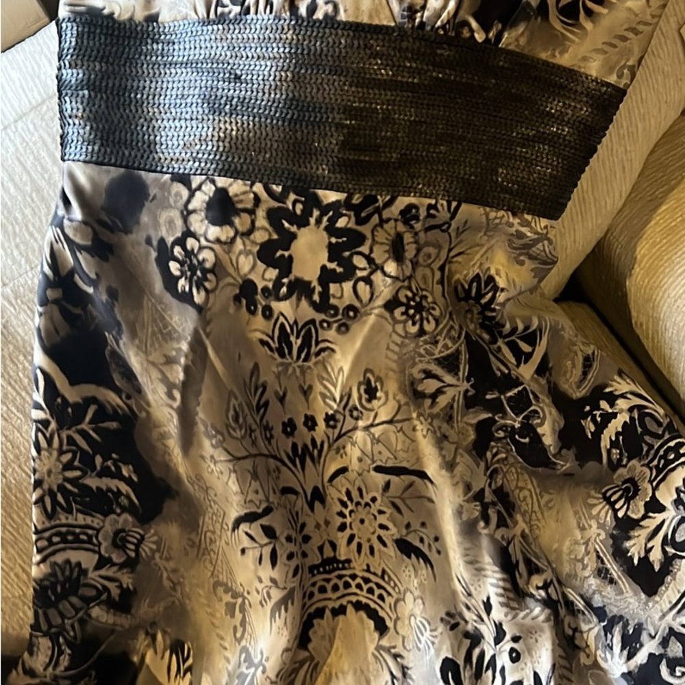 Carmen Marc Valvo Black and White Floral Dress